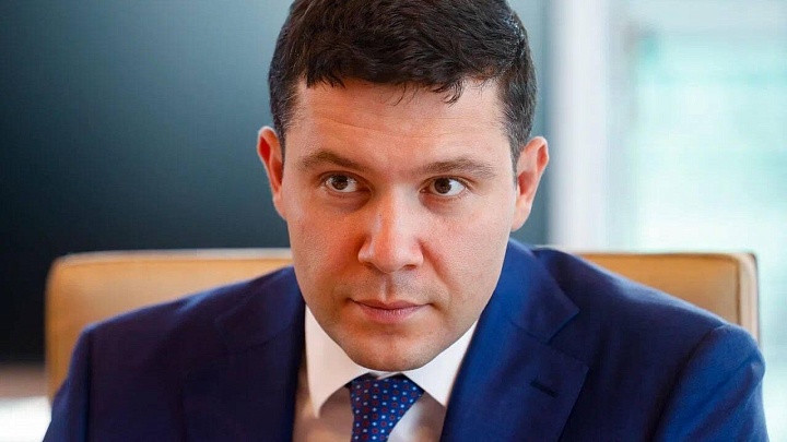 Алиханов призвал отменить льготный режим для импортных самолетов