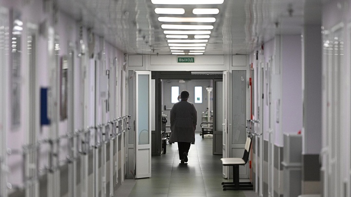 Раскрыта причина обрушения потолка в палате больницы под Челябинском