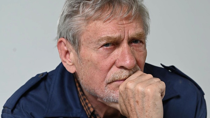 Александр Михайлов рассказал о цензуре на съемках фильма "Любовь и голуби"