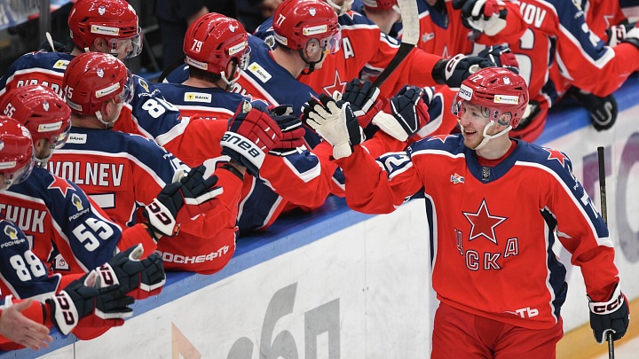 Хоккейный ЦСКА внес лучшего российского бомбардира в список травмированных