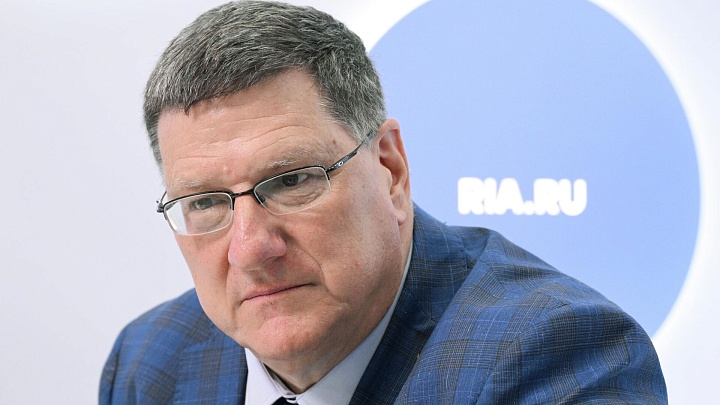 Бывший разведчик США посетил колледж в Старобельске после атаки ВСУ